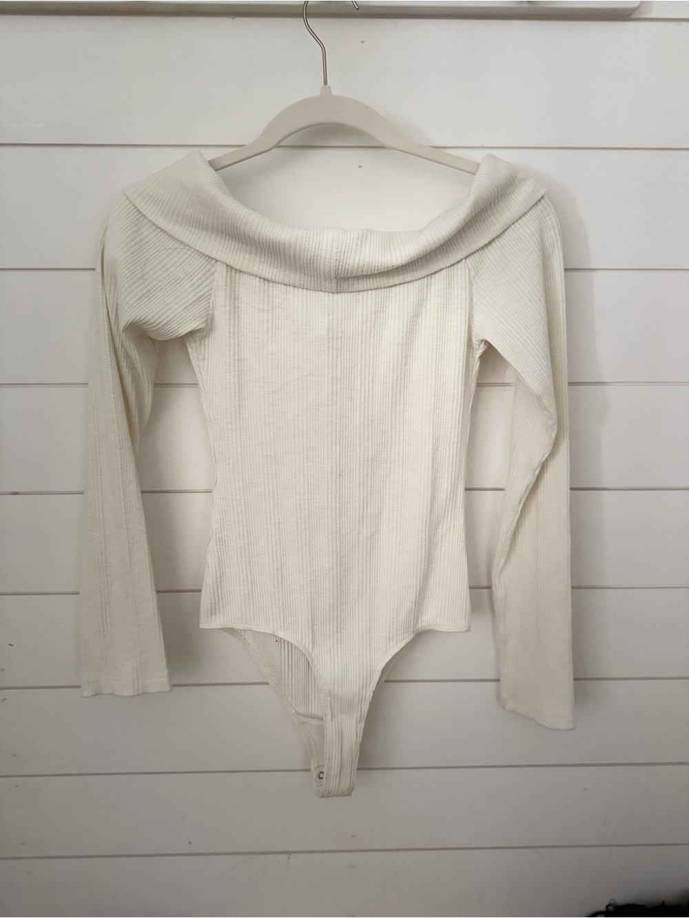 aerie Off-the-Shoulder Ribbed Cream Sweater Bodysuit NEW WITH TAGS Cottagecore S - Picture 4 of 6
